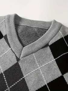 เสื้อกั๊กถักลายอาร์ไกล์บล็อกสีสำหรับผู้ชาย คอวี แขนกุด สไตล์เรโทรพรีปปี้ เสื้อถักกอล์ฟ ขายส่งแบบ OEM - Product Image 3