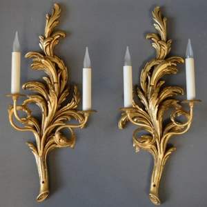 Aplique de Pared Clásico Premium en Oro, Lámpara de Pared de Latón de Lujo para Decoración Interior de Palacios, Villas y Hoteles - Product Image 1