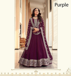 Robe Anarkali longue et lourde en tissu filet, brodée, style indien tendance, simple et naturel, pour femme, avec dupatta, idéale pour les mariages et les fêtes. - Product Image 1