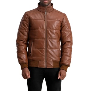 Blouson aviateur en cuir marron classique de luxe à capuche imperméable respirant style streetwear d'hiver fait main - Product Image 1