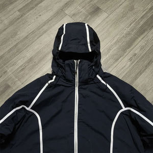 Fournisseur de vestes coupe-vent imperméables en softshell réfléchissantes personnalisées pour hommes - Product Image 5