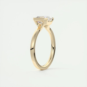 Bague de fiançailles solitaire en or jaune avec diamant de laboratoire taille Asscher - Product Image 5