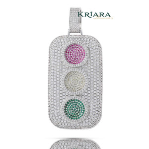 Pendentif Feu de Signalisation en Diamant de Laboratoire, Argent 925 Plaqué Rhodium, Breloque de Luxe Thème, Unisexe, Usage Quotidien - Product Image 1