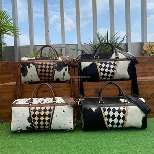 Bolsas de estilo a cuadros personalizadas OEM al por mayor para equipaje de viaje de lona duradera de cuero de vaca con flecos unisex Weekender Tooled - Product Image 4