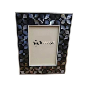 กรอบรูปเปลือกหอยมุกแท้ทำมือ งานฝีมือประณีต คุณภาพพรีเมียม ผิวเงา พร้อมตัวเลือกสกรีนโลโก้ ขายส่ง Tradebyd - Product Image 2