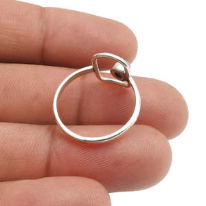 Classy Design 925 Sterling Silver <b>Ring</b> Comes With Bezel Set Natural Round Cut <b>Labradorite</b> Gemstone Eternity Band Boho Jewelry - Product Image 2