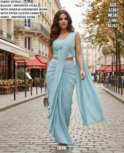 Sari longue sirène luxueux bleu ciel avec broderie florale moderne et taille naturelle, confortable - Product Image 1