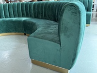 Banquette de restaurant semi-circulaire en velours vert sur mesure, canapé commercial pour café, bar, hôtel, salon