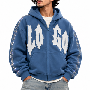 Sweat à capuche unisexe bordeaux zippé, coupe oversize, style streetwear, avec manches ornées de strass et motif lettres vieilli, 100% coton, écologique - Product Image 5