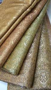 Tissu brodé Banarasi Zari Dobby pour vêtements ethniques de créateurs - Product Image 4
