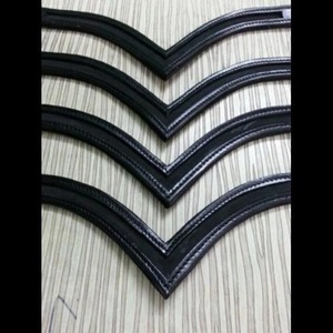 Oferta Especial: Cabezalera de Cuero Premium para Caballo con Canal Vacío, Acolchado Suave de 12 MM, para Brida Ecuestre, Disponible al Mejor Precio del Mercado - Product Image 4