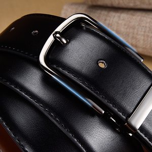 Ceinture en cuir véritable de luxe pour hommes, avec boucle à ardillon classique blanche et noire, idéale pour le dropshipping - Product Image 5