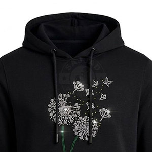 Survêtement de luxe en strass pour homme, détails brillants tendance, look sportswear élégant, parfait pour les soirées et le style streetwear. - Product Image 6