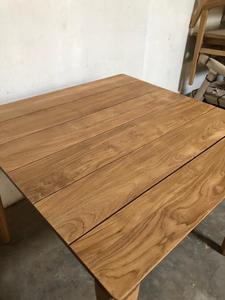 Table de salle à manger sur mesure pour café-restaurant, qualité commerciale, robuste, en teck massif, mobilier d'extérieur, revêtement hydrofuge - Product Image 5