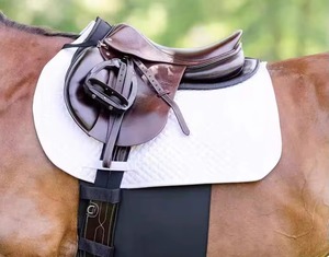 Tapis de selle pour cheval en néoprène polaire personnalisable de haute qualité et durable pour l'entraînement - Product Image 6