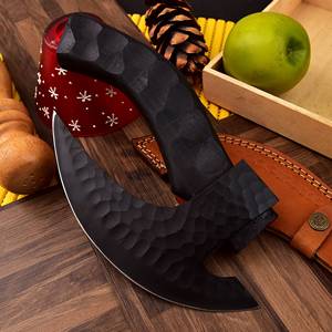 Cortador de Pizza Vikingo de Acero Inoxidable Forjado a Mano de Alta Calidad, Cuchillo para Pizza Negro Hecho a Mano - Product Image 5