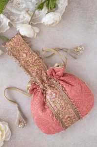Bolso Potli de Seda Beige con Diseño Único, Bordado Floral Zardosi con Espejo Rosa, Bolso de Mano Étnico con Cordón para Mujer, Ideal para Bodas - Product Image 2