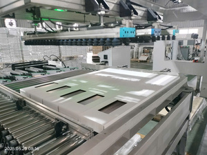 Suelo Vinílico SPC de PVC con Sistema de Clic, Acabado Brillante, 4mm 5mm 6mm 8mm, Resistente al Agua, Baldosas de Lujo con Base para Apartamentos y Villas - Product Image 4