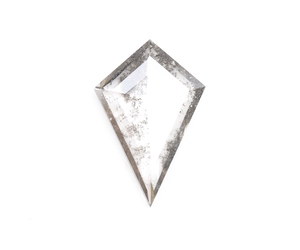 เพชรทรงว่าว 1.60 กะรัต เจียระไนแบบเกลือพริกไทย ฝังด้วยเลเซอร์ เพชรเลี้ยงในห้องปฏิบัติการ ขายดี รับประกันโดยผู้ตรวจสอบอิสระ - Product Image 4