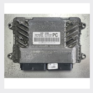 Calculateur moteur (ECU) d'occasion compatible pour Chevrolet Spark 25182387 5WY5A08A 32R Unité de contrôle PC (ECU) - Product Image 1