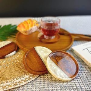 Dessous de verre en bois et en résine de forme carrée de grand design Vaisselle Tapis et tampons Maison & Hôtel Thé Jus Boisson Sous-verre de service - Product Image 1