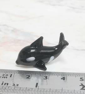 Nuevos Adornos de Animales Tallados a Mano, Estilo Folk, Pequeñas Figuras Creativas de Peces en Cristal, Decoración para el Hogar y Escritorio, Color Personalizable - Product Image 2