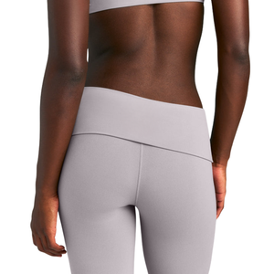 Leggings 3/4 pour femmes, taille haute, coupe courte, pantalon de yoga extensible et confortable, vêtements de sport, tenue de fitness, personnalisable OEM ODM - Product Image 4
