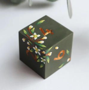 Jeu de dés en résine scintillants, polyédriques, numérotés, faits à la main, colorés, pour jeux de société - Product Image 3