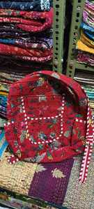 Cotton Storage <b>Bag</b> With Floral Pattern 100x80cm <b>Foldable</b> Compression Type For Bedroom Use - Product Image 2