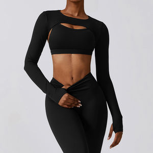 Ensemble de sport 2 pièces côtelé respirant pour femme : soutien-gorge de sport et leggings de yoga personnalisés de haute qualité avec logo tendance - Product Image 1
