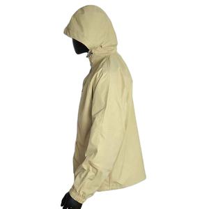 Cortavientos para Todo Clima Diseñado para Afrontar Cambios Climáticos Mientras Mantiene la Comodidad y la Durabilidad - Product Image 5