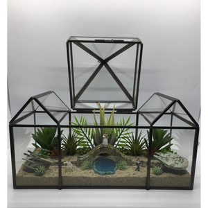 Mini Caja Decorativa de Vidrio Transparente Retro con Diseño de Casa Dorada, Terrario para Sala de Estar, MOQ 100 Piezas al Precio Más Bajo - Product Image 5