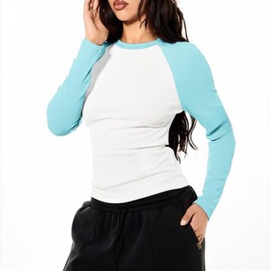 Wholesale Women's Vintage Contrasting Color Slim-Fit <b>Raglan</b> Sleeve Crew Neck T-Shirt With Skin-Friendly Stretchy Cotton T-Shirt - Product Image 3