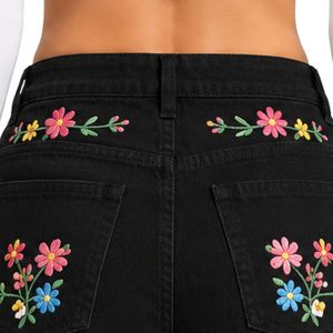 Shorts en jean taille haute pour femmes noires avec broderie florale colorée, shorts décontractés d'été, fabricant OEM ODM sur mesure - Product Image 6