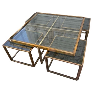 Mesa de centro de diseño único en latón y vidrio, mesa de centro geométrica de lujo, mesa de cóctel contemporánea con marco de latón - Product Image 4
