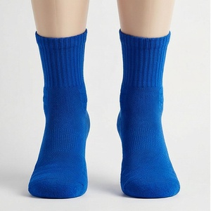 Calcetines Acolchados con Absorción de Impactos para Correr, Baloncesto, Deportes, Protección Deportiva, Transpirables, para Entrenamiento en Gimnasio, Ajuste Personalizado - Product Image 1