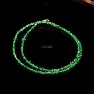 Collar de cuentas de diamante Herkimer verde en bruto, joyería de cristal de piedra de nacimiento de abril, collar llamativo de cuarzo Herkimer hecho a mano, al por mayor - Product Image 1