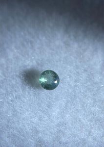 Alexandrita natural suelta de corte redondo. Piedra de alexandrita que cambia de color. - Product Image 2