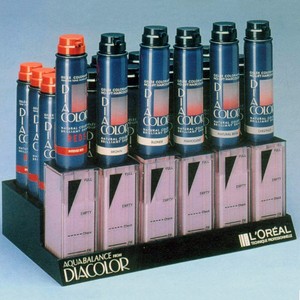 ชั้นวางเครื่องสำอางสมัยใหม่ - ยกระดับคอลเลกชันเครื่องสำอางของคุณ - Product Image 5