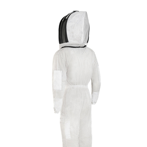 Combinaison de travail ventilée pour apiculteurs, fabriquée au Pakistan, conçue pour une utilisation quotidienne intensive et pour les professionnels de l'extérieur. - Product Image 3