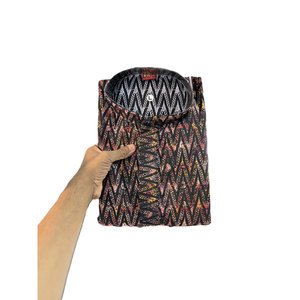 ผ้าคอตตอนพิมพ์ดิจิตอลผ้าชิฟฟลีปักลายผู้ชายสีดำ - Product Image 1