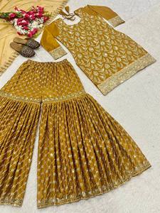 Ensemble Sharara en Soie Jaune Moutarde 2026 avec Broderie Lourde Zari et Paillettes, Style Bollywood, Trois Pièces, Tenue de Soirée Indienne et Pakistanaise - Product Image 5