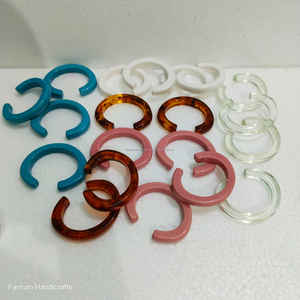 Pulsera de Resina Epoxi Moderna, Ecológica y Hecha a Mano, con Alto Brillo, a Precio de Mayoreo - Product Image 3