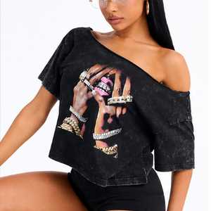 Haut court asymétrique imprimé pour femme, style Y2K, sans manches, en jersey de coton noir, mode hiver - Product Image 1