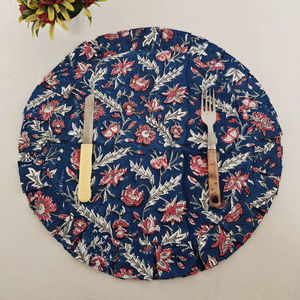 Napperons réversibles bleu foncé modernes Sets de table à fleurs avec bloc imprimé volant réutilisables Banquets Mariage Table à manger Décor jetable - Product Image 1