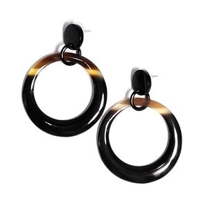 Boucles d'oreilles artisanales durables en corne de buffle, bijoux en corne naturelle - Product Image 6