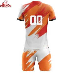 Uniforme de football personnalisé d'été respirant à manches courtes de haute qualité, 100% polyester, protection UV, séchage rapide, antibactérien, personnalisé - Product Image 6