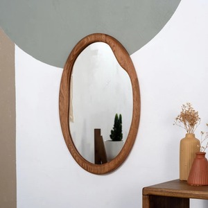 Opulent Resin Wood Wall Mirror Artistic Handcrafted Frame Mirror for Premium Interior Styling and Gifting Use - Product Image 2