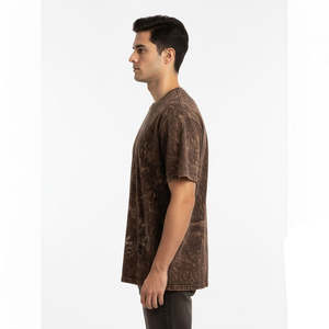 เสื้อยืดผู้ชายคุณภาพพรีเมียม ทรงสวยทันสมัย ผ้าคอตตอนเนื้อแน่น ล้างสีแบบแอซิดวอช คอกลม สไตล์ลำลองแฟชั่นสำหรับผู้ชาย - Product Image 3