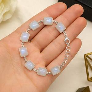 Pulsera de Piedra Lunar Arcoíris, Plata de Ley 925, Ajustable, Estilo Boho, Hecha a Mano, Joyería de Piedras Preciosas Naturales, Regalo - Product Image 2